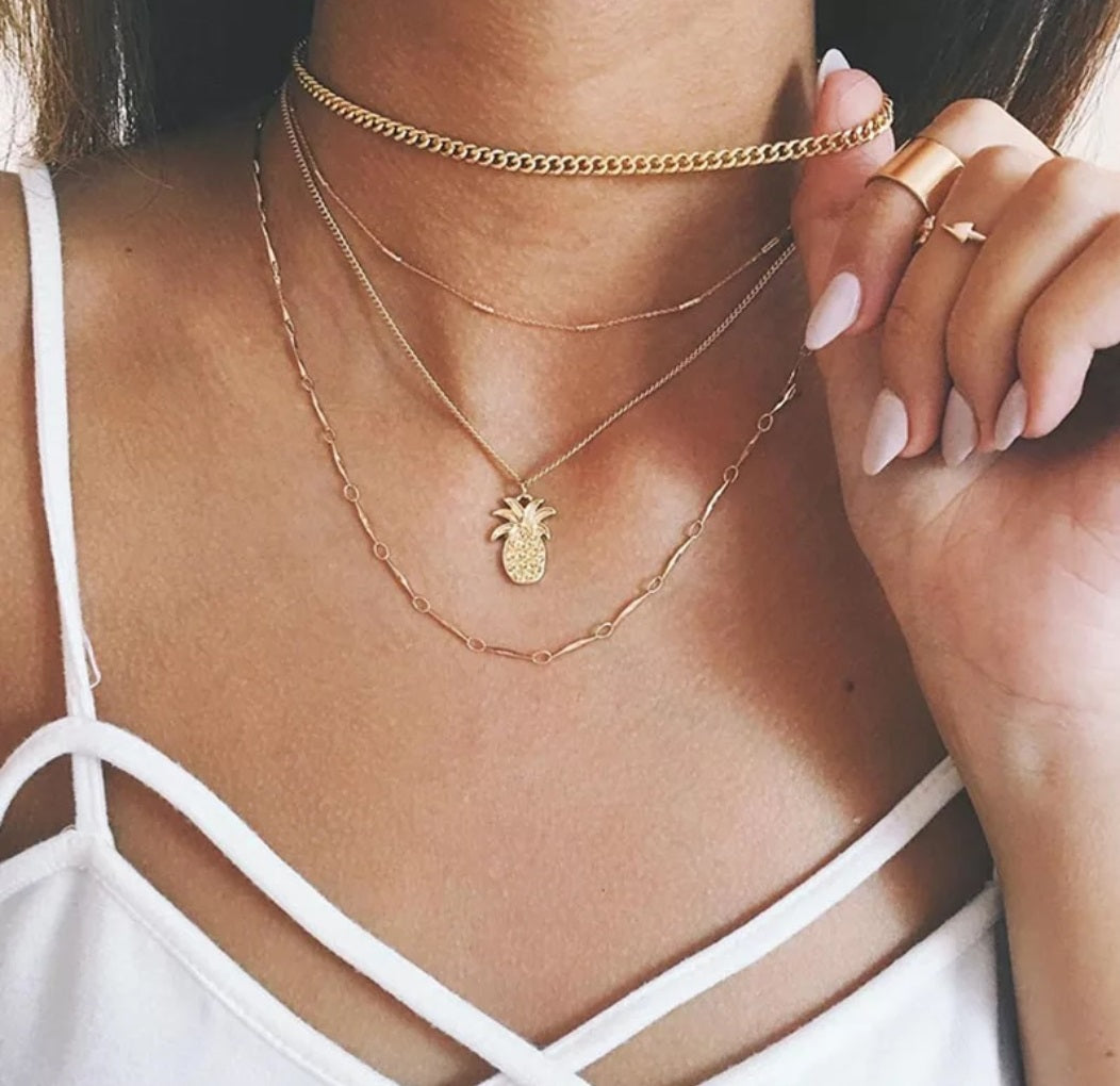 Pineapple necklace